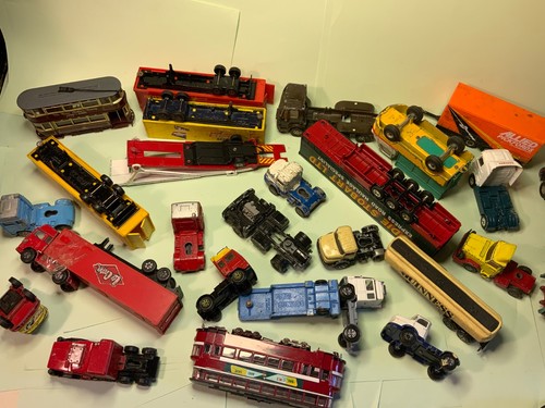Corgi truck bundle trams volvo - corgi,