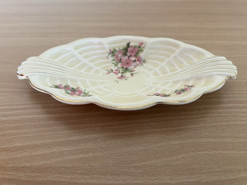 Vintage wilkinson royal - j,