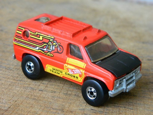Hot wheels scene - hot, machines
