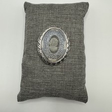 Vintage Reverse Carved Clear