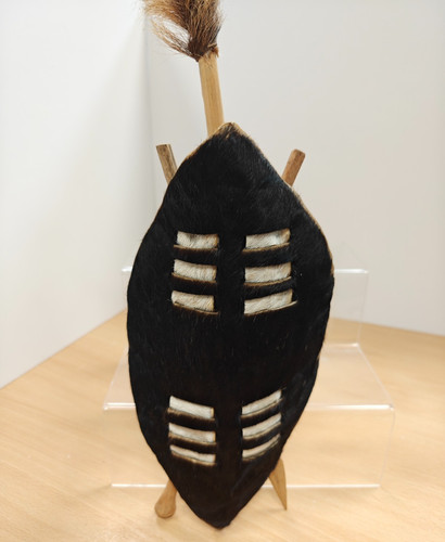 Small antique african - small, zulu