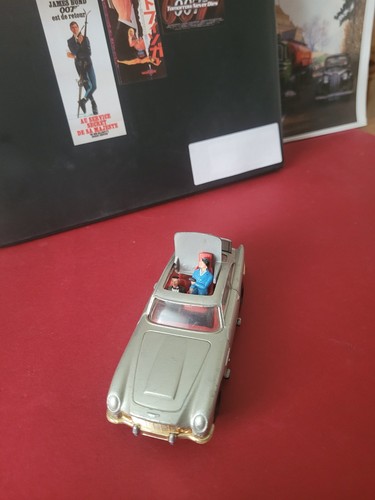 Corgi vintage james bond - james,