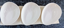 White ceramic snack tray with 3 bowls for olives, crisps / nuts. VGC