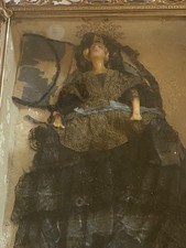 Antique doll over - over, 100