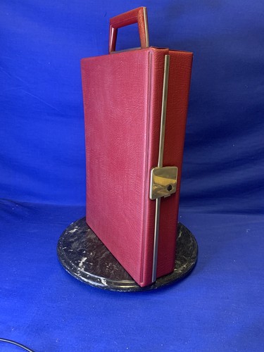 Vinyl cassette carry - vinyl, carry/storage