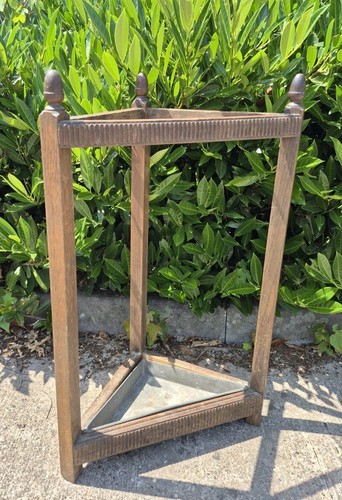 Antique vintage wood corner - vintage,