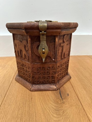 Hexagonal wooden carved - hexagonal, asian