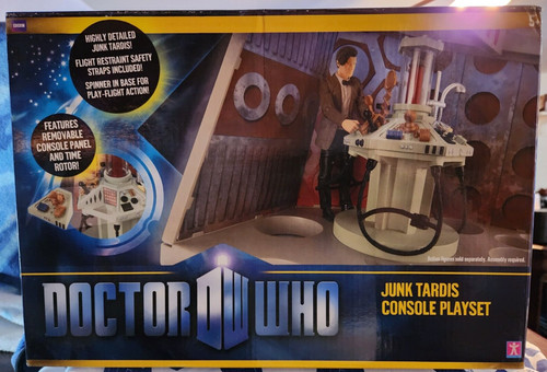 Doctor who junk - doctor, tardis