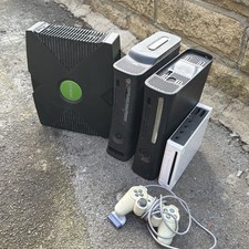 4x Consoles  Job Lot Unteste