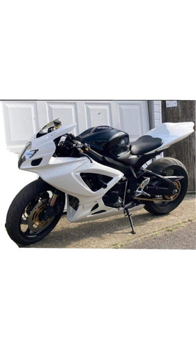 Suzuki gsxr 600 - suzuki, 750