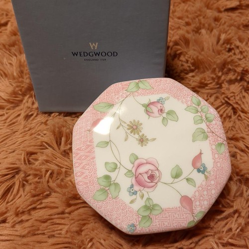 Wedgwood rosehip octagonal box - wedgwood,
