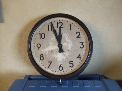 Railway station waiting room - railway,