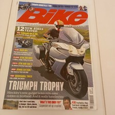 Bike Magazine November 2012 Triumph Trophy Ninja 300 KTM Duke Strada Terra Honda