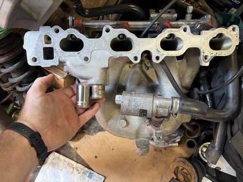 Vauxhall c20xe inlet manifold - c20xe,