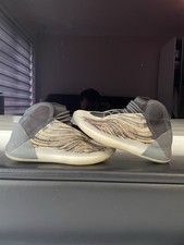 yeezy quantum flash orange