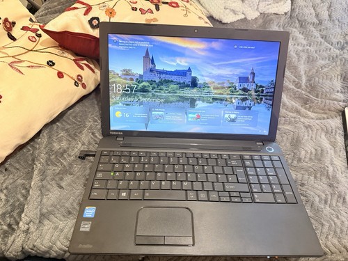 Toshiba satellite - 💻,