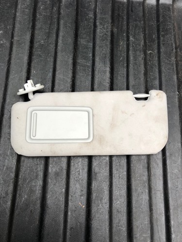 Lexus 300h 2020 front left - 300h,