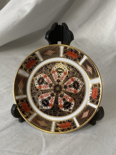 Royal crown derby imari pin - royal,