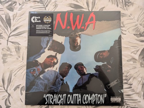Straight outta compton - straight,