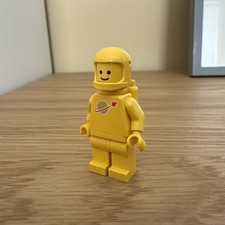 🟡 RARE Lego Classic Yellow