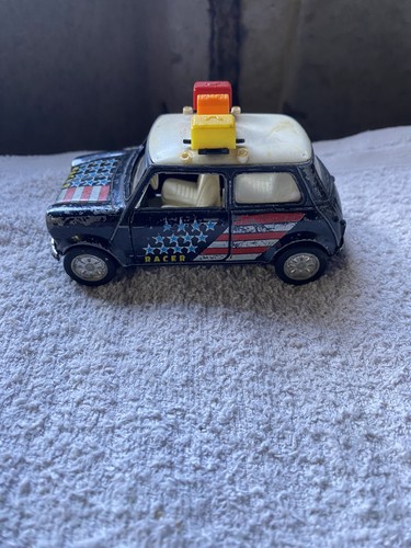 Small scale diecast - small, mini