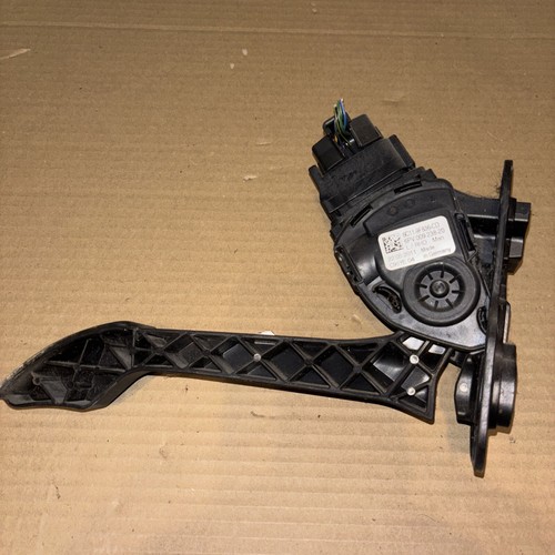 Transit throttle pedal - throttle,