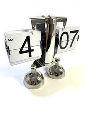 Vintage Flip Down Desk Clock