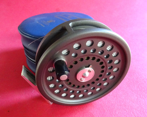 Superb little used cased - a,