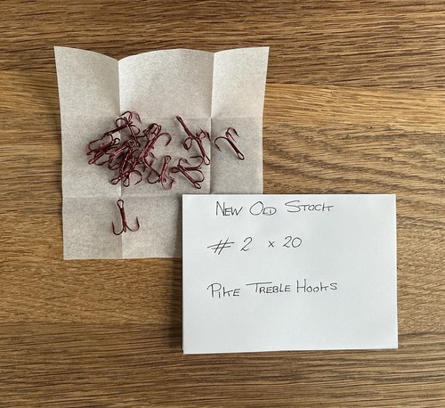 Pike treble hooks - size, 2