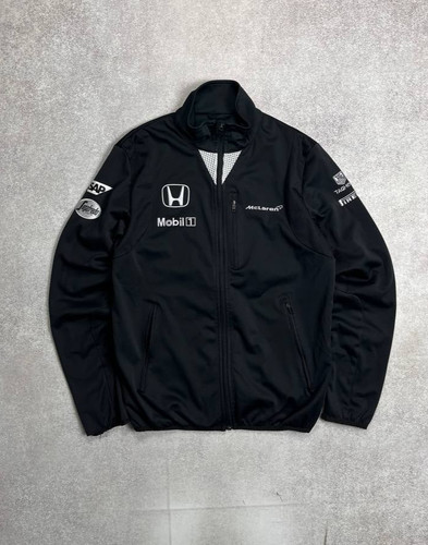 Vintage racing mclaren - racing,