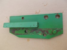John Deere Classic Tractor Sway / Wear Block Support Bracket LH 2040 2140 etc