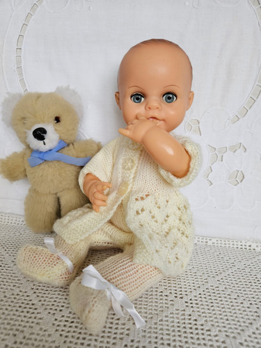 Pedigree doll 1960s 13 - doll, 13"
