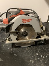 Milwaukee CS 60 Circular Saw