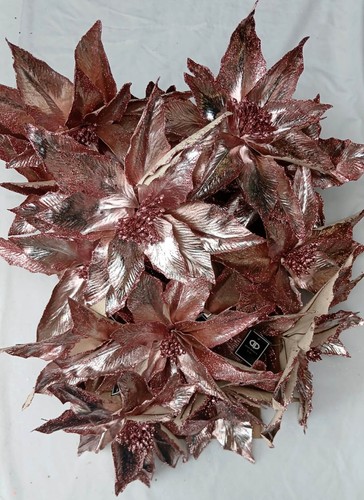 Pink metallic poinsettia - pink,