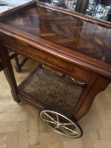 Solid wood tier serving - solid, 2-tier
