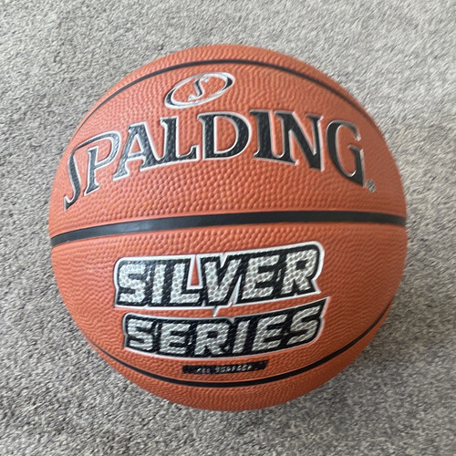 Spalding silver series size - spalding, 5