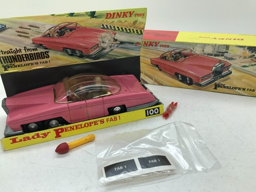 Dinky toys 100 thunderbirds - dinky,