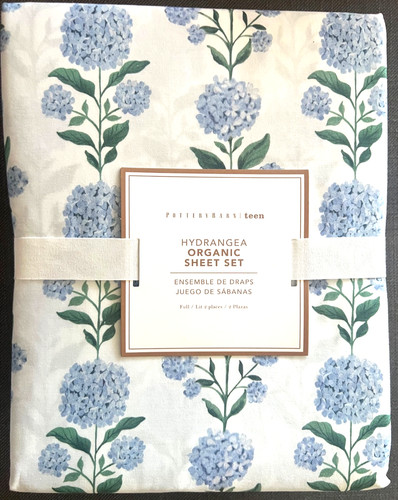Nwt pottery barn teen - nwt,