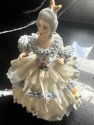 Vintage porcelain figure - vintage,