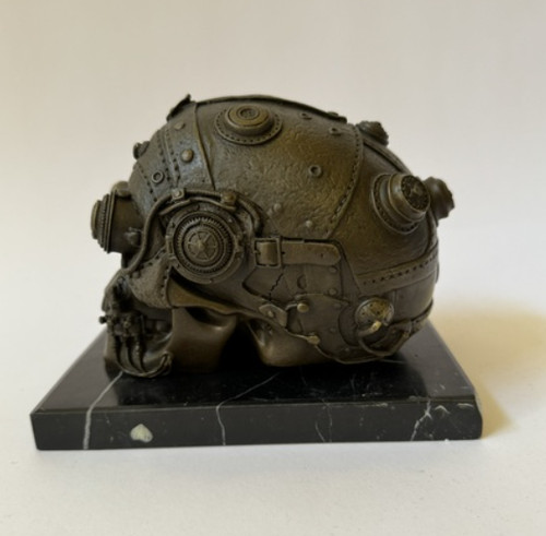 Bronze skull statue memento - statue,