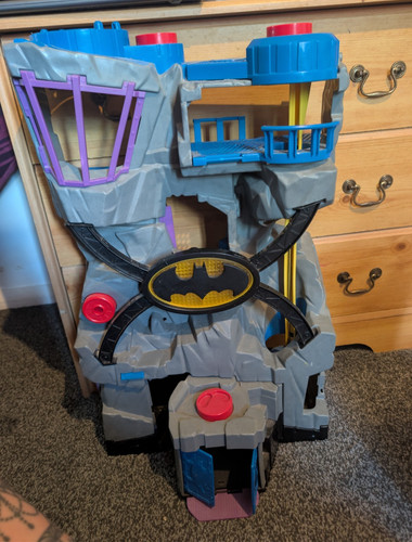 Imaginext batman batcave - batman,