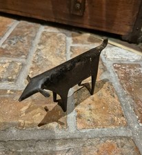Mid-Cent. Modern Solid Blackened Metal Dog Sculpture – Brutalist / Abstr (14cm)