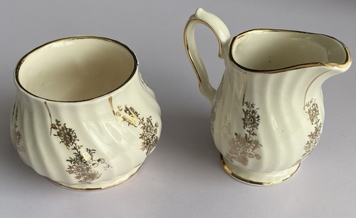 Sadler england milk jug and - milk,