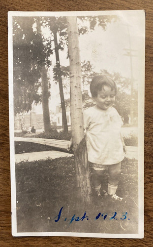 1923 toddler infant young - toddler,