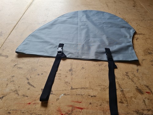 Breathable caravan hitch - ,