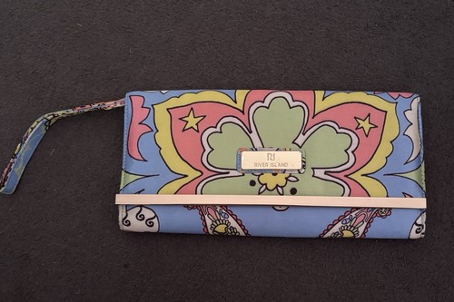 River island wristlet - river,