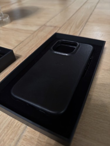 Luckycoin leather case - leather, iphone