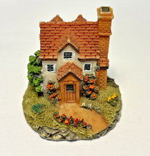 Miniature cottage ornament