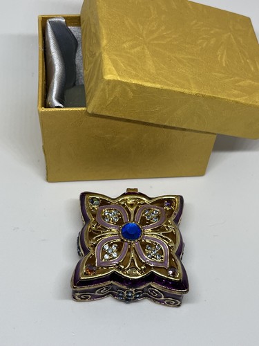 Enamel jewelled square hinged - jewelled,