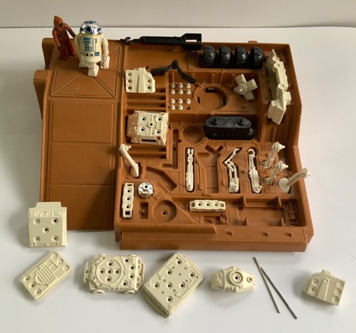 Vintage star wars droid - star,